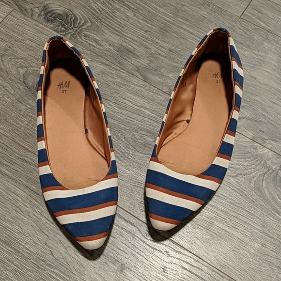 Striped flats